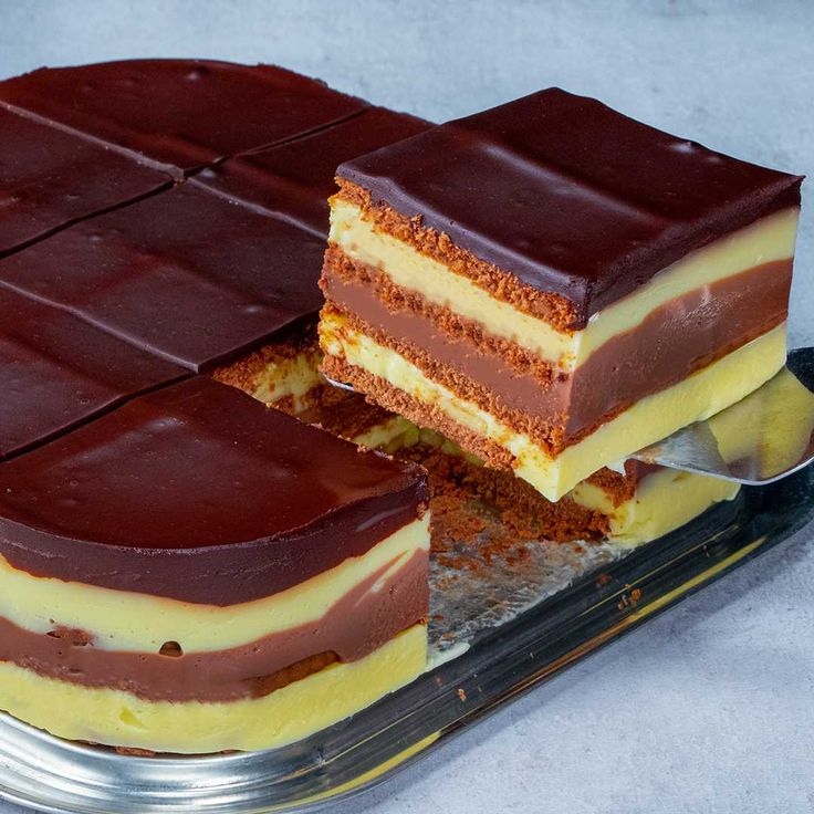 This image has an empty alt attribute; its file name is image-72.png